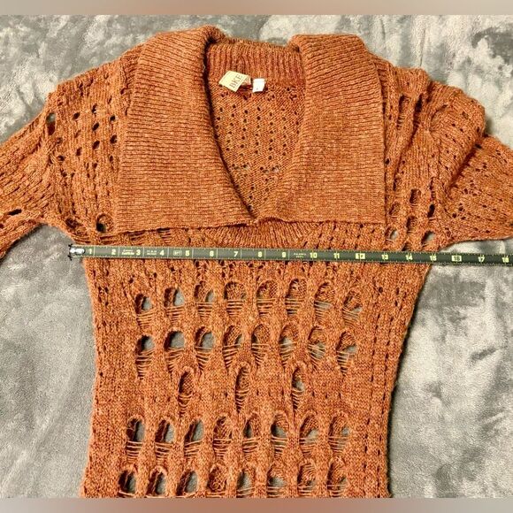 BKE Brown Spider Web Knit Distressed Sweater Sz Large - Picture 6 of 7